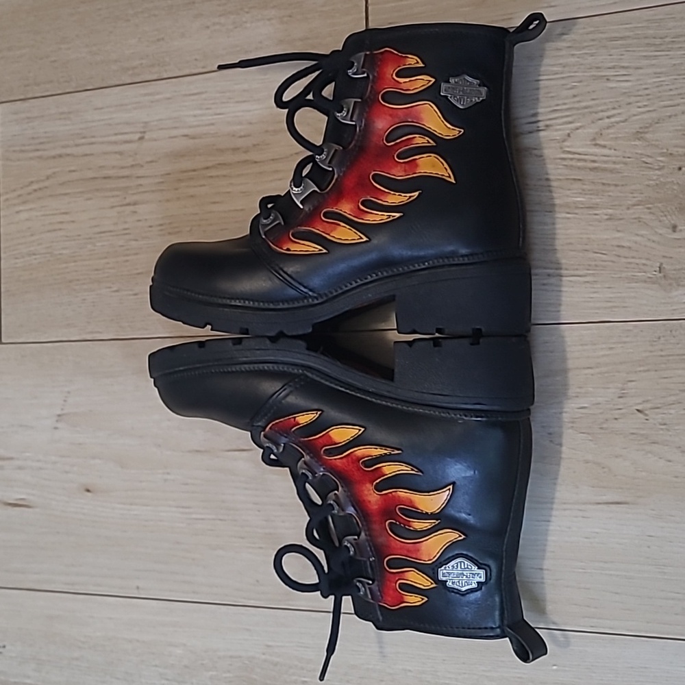 Harley-Davidson Kids Black and Yellow Flame Boots Size 5.5 - Picture 13 of 14